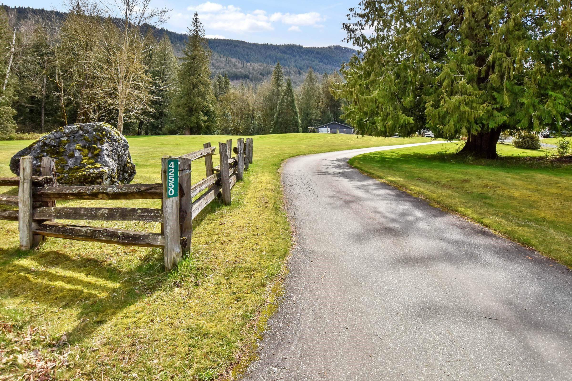42550 Woodrock Road, Chilliwack, BC, V2R 5H2