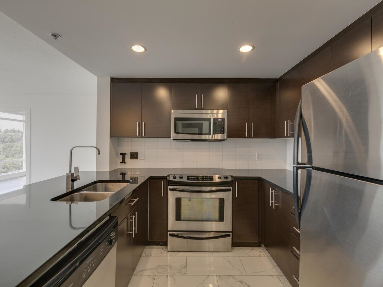 1602-555 Delestre Avenue, Coquitlam, BC, V3K 0A9 - 12