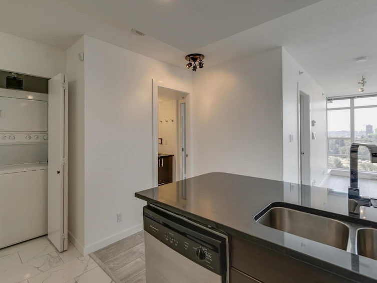 1602-555 Delestre Avenue, Coquitlam, BC, V3K 0A9 - 15