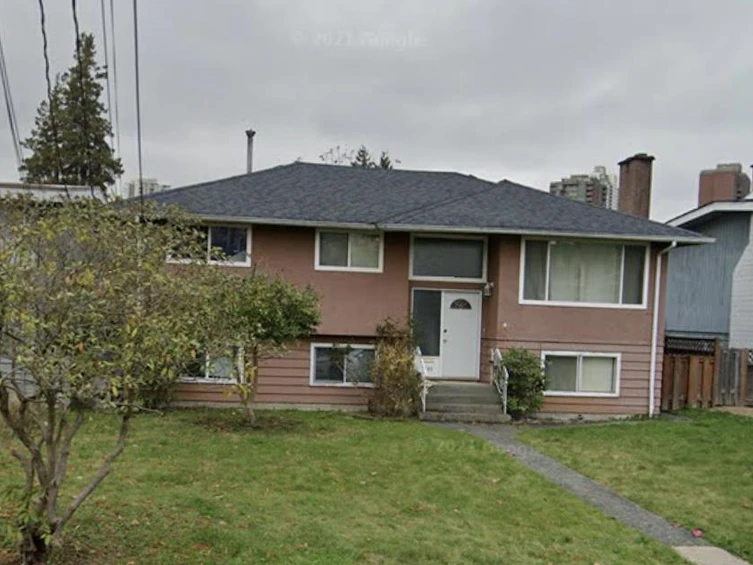 7145 16th Avenue, Burnaby, BC, V3N 1N3
