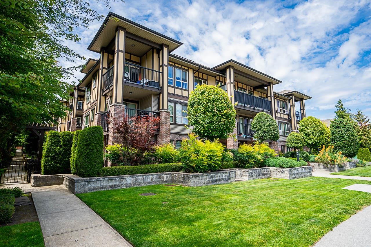 406-8733 160 Street, Surrey, BC, V4N 6P9