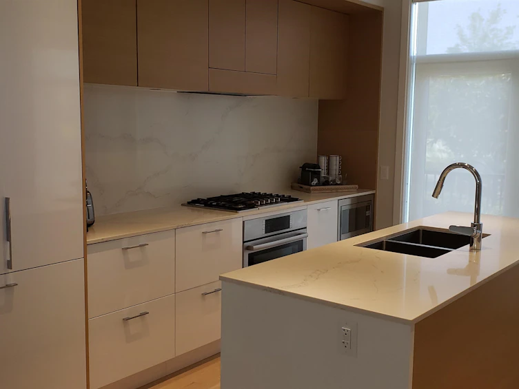 7488 Granville Street, Vancouver, BC, V6P 0G1 - 6