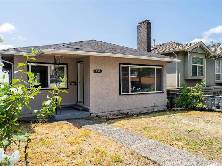 882 E 63rd Avenue, Vancouver, BC, V5X 2K8