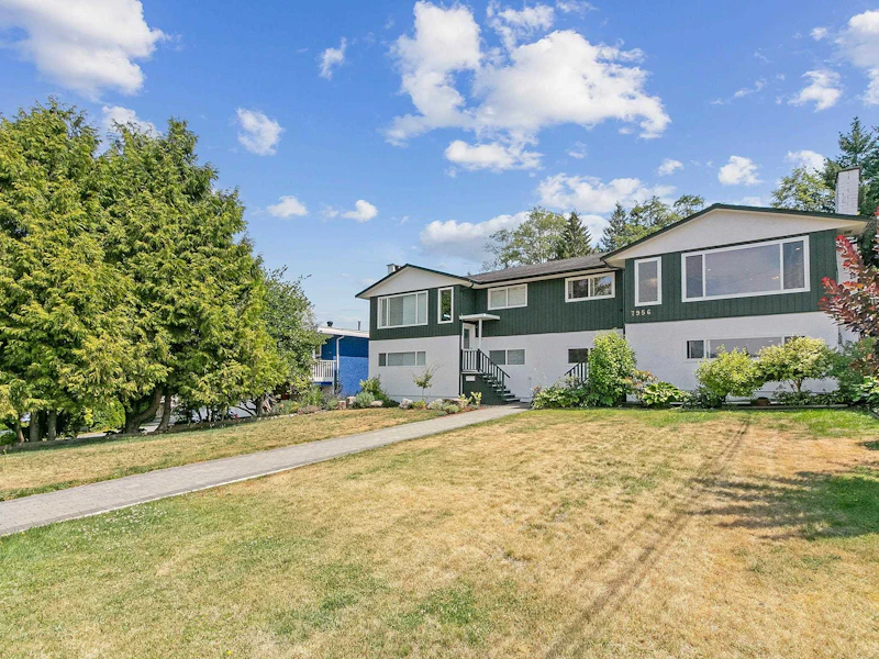 7956 Goodlad Street, Burnaby BC V5E 2H9