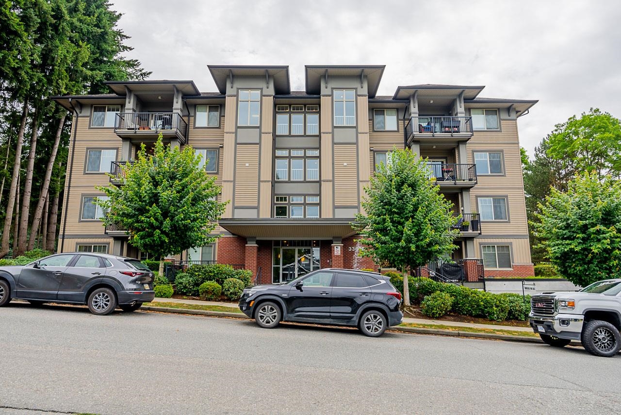 11433898 Pine Street, Abbotsford, BC, Apt/Condo For Sale REW