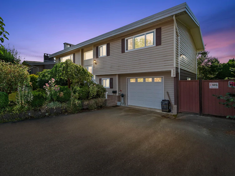 10116 Fairbanks Crescent, Chilliwack, BC, V2P 5M3