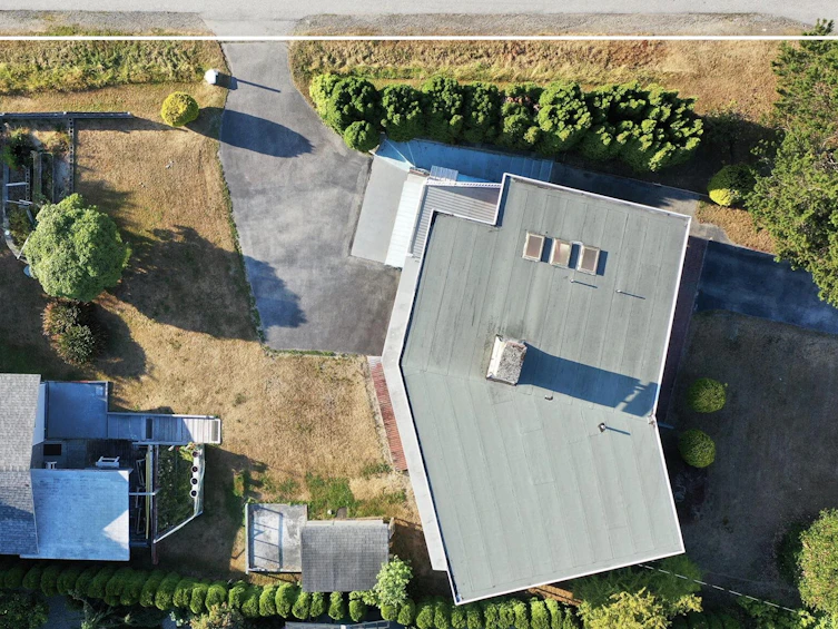 4815 Laurel Avenue, Sechelt, BC, V7Z 0B5