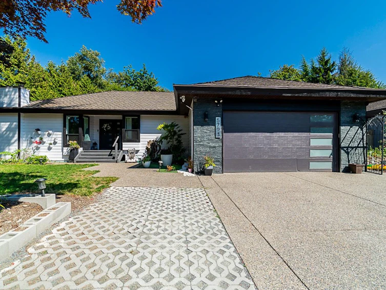 5794 Kilkee Drive, Surrey, BC, V3S 6E9