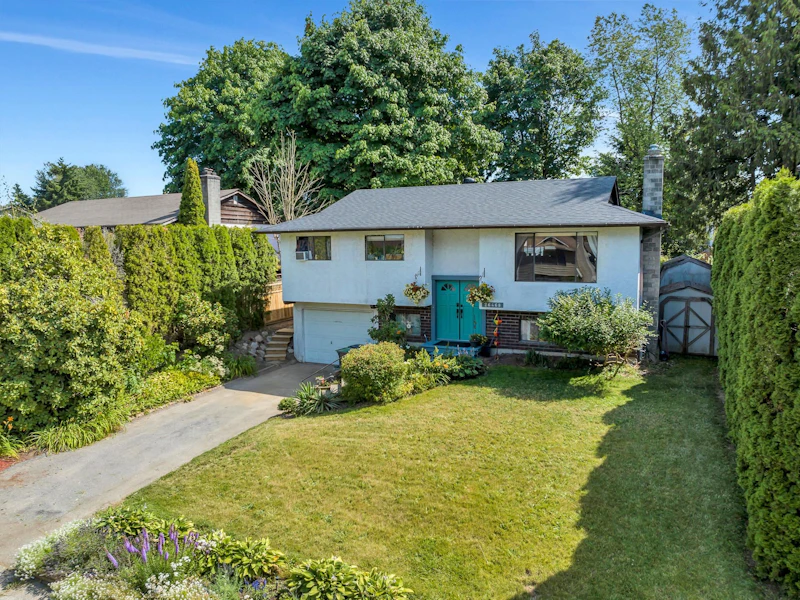 26468 30th Avenue, Langley BC V4W 3B6