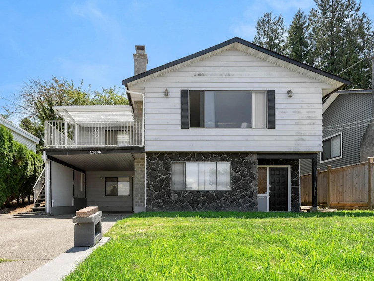 11636 98a Avenue, Surrey, BC, V3V 2K9