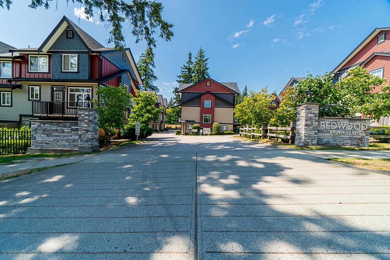 16-6929 142 Street, Surrey, BC, V3W 5N1