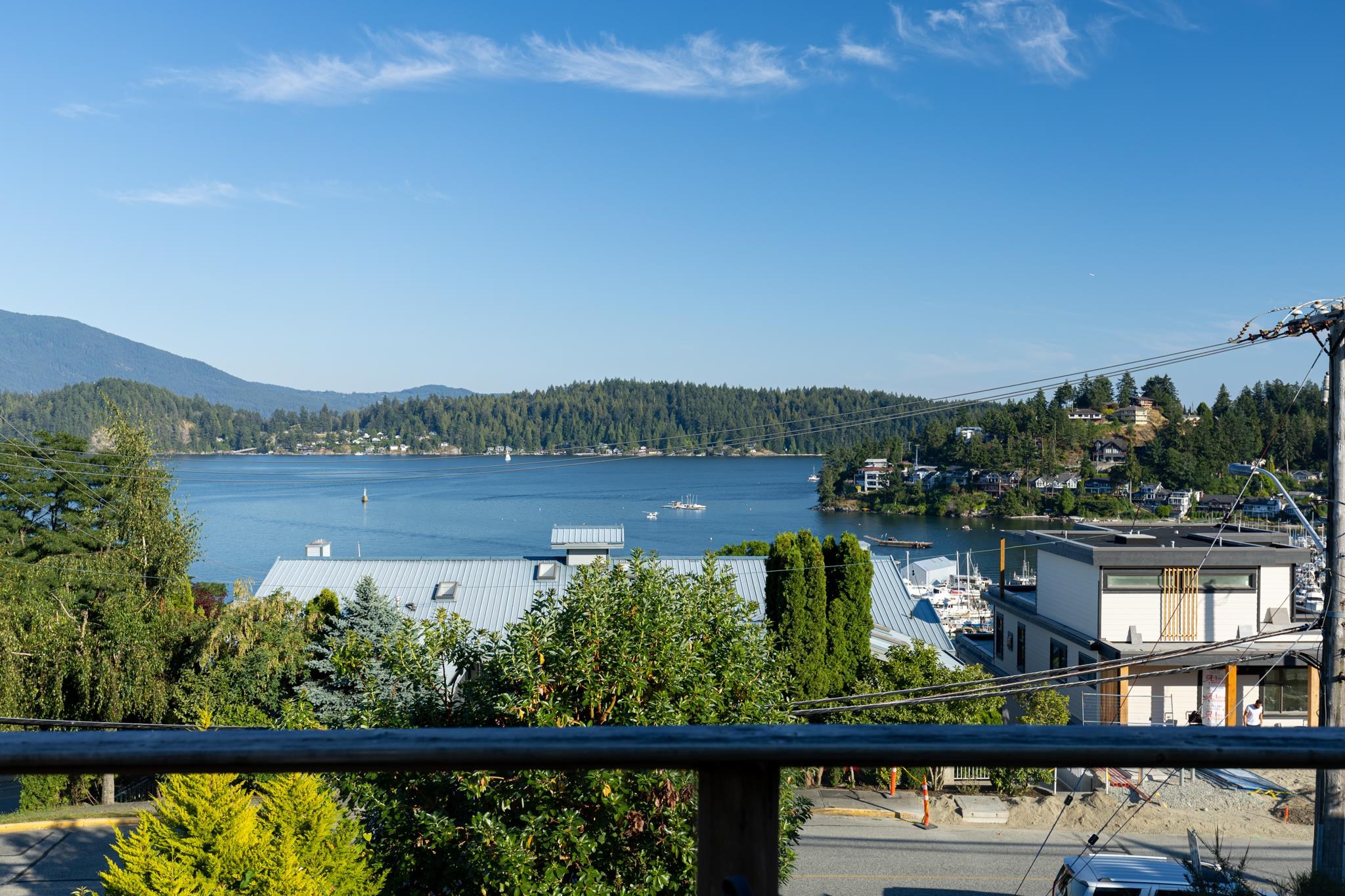 529 S Fletcher Road, Gibsons, BC, V0N 1V0
