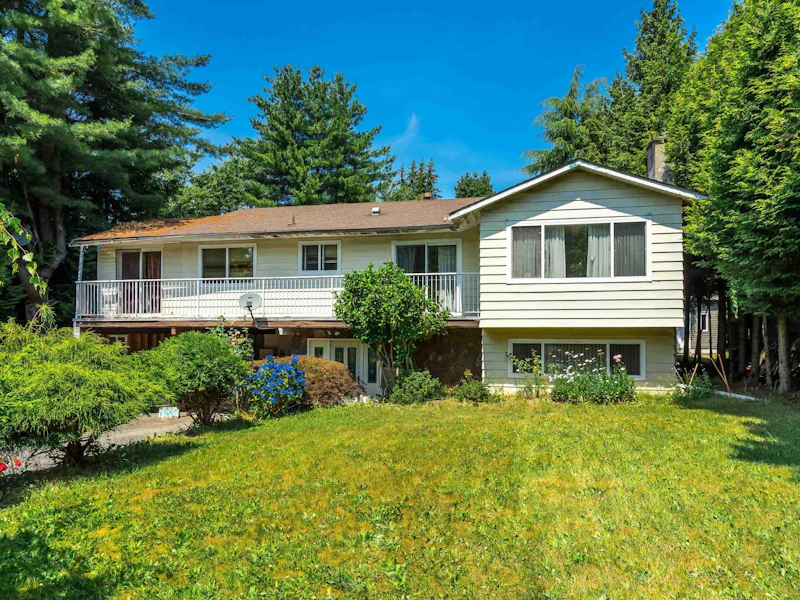 15095 86a Avenue, Surrey BC V3S 4T9