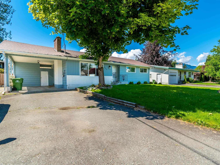 10095 Fairview Drive, Chilliwack, BC, V2P 5J3