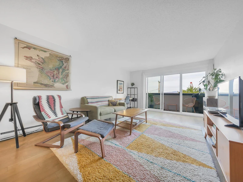 202 - 2240 Wall Street, Vancouver BC V5L 1B6