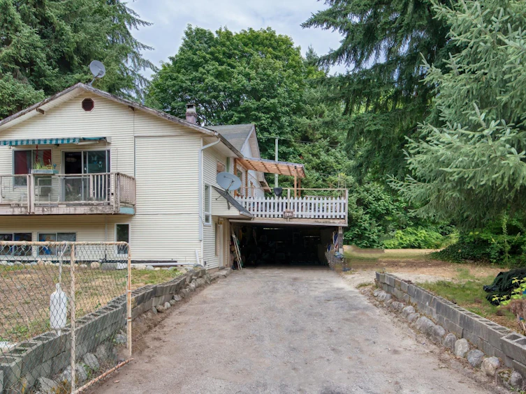 442 Dunham Road, Gibsons, BC, V0N 1V6