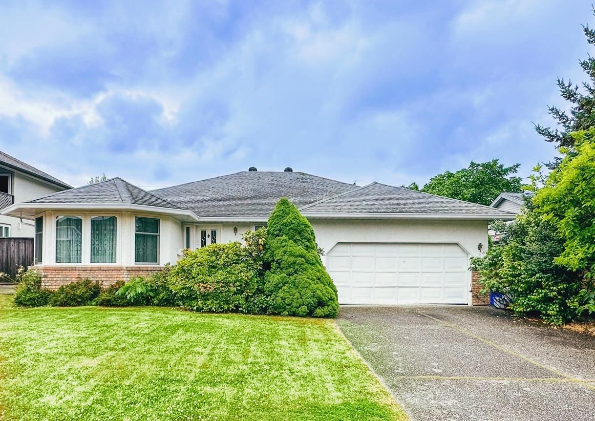 4881 208a Street, Langley, BC, V3A 5X9