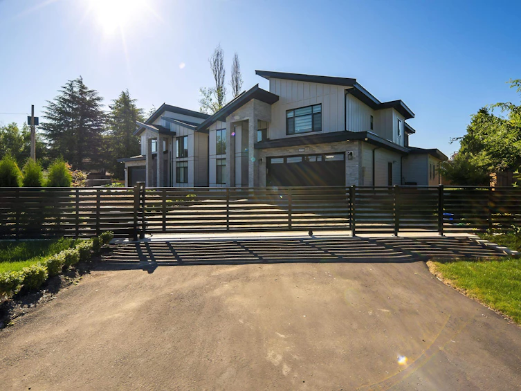 8660 Odlin Crescent, Richmond, BC, V6X 1E8