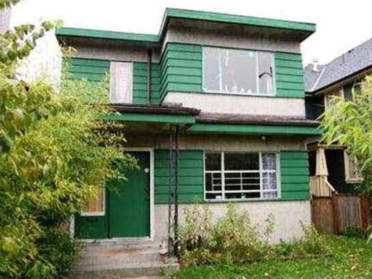 1933 E Broadway, Vancouver, BC, V5N 1W4