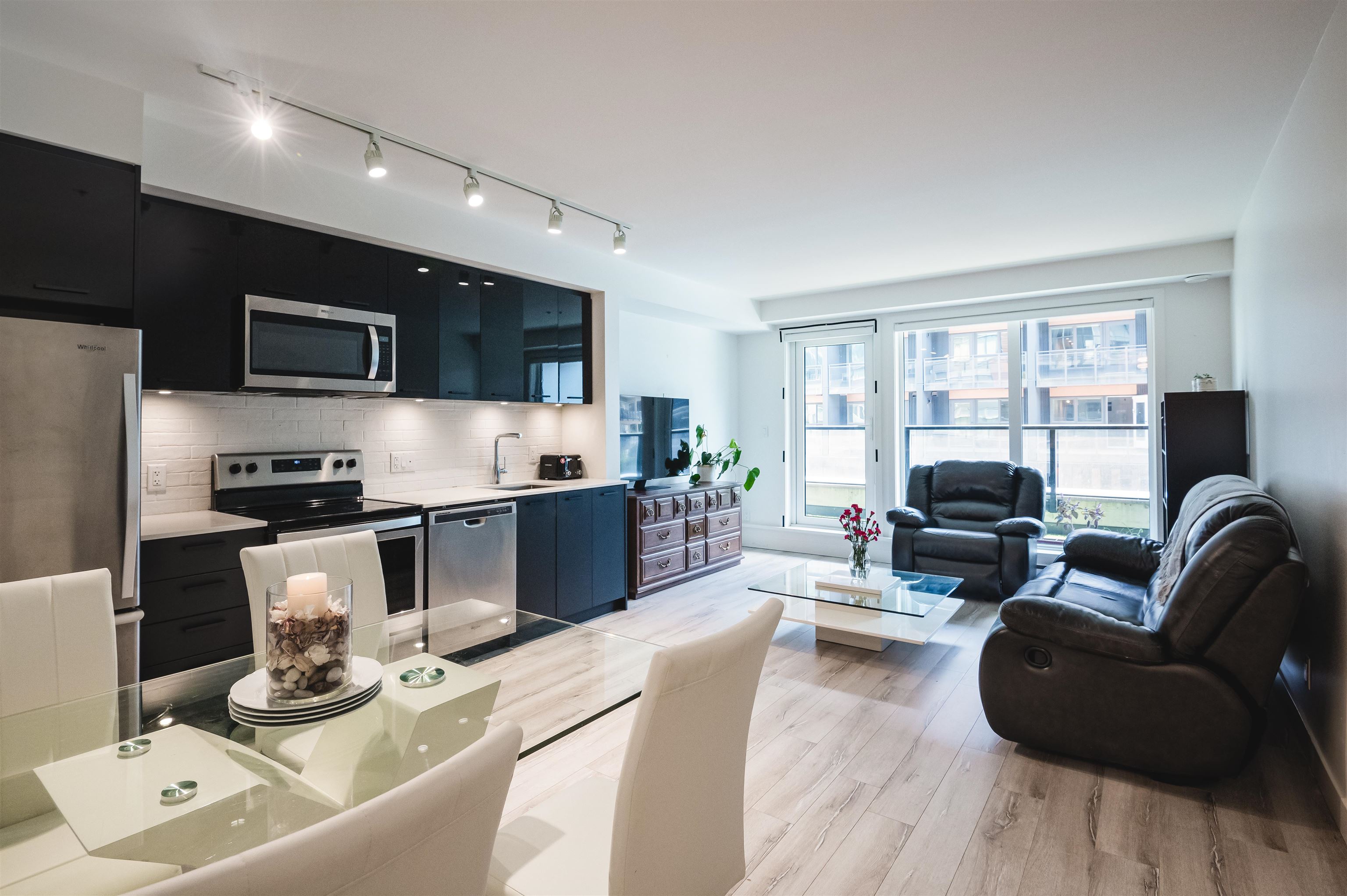 308-38013 Third Avenue, Squamish, BC, V8B 0Z8