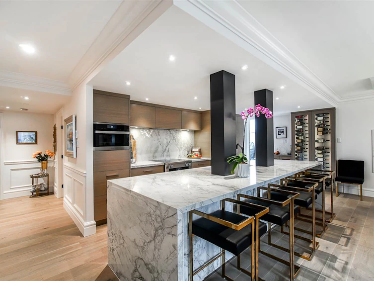 A405-431 Pacific Street, Vancouver, BC, V6Z 2P6