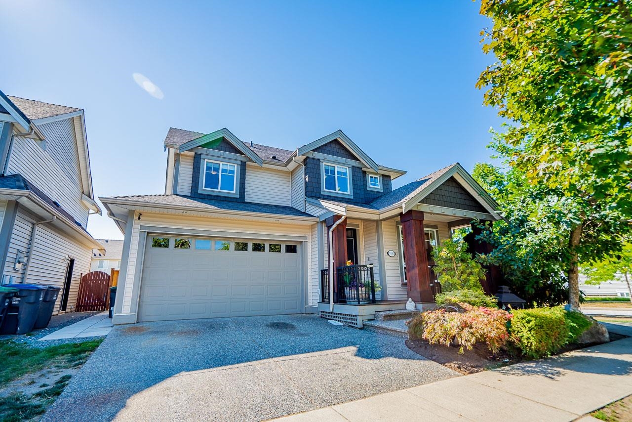 7047 195a Street, Surrey, BC, V4N 5Z2
