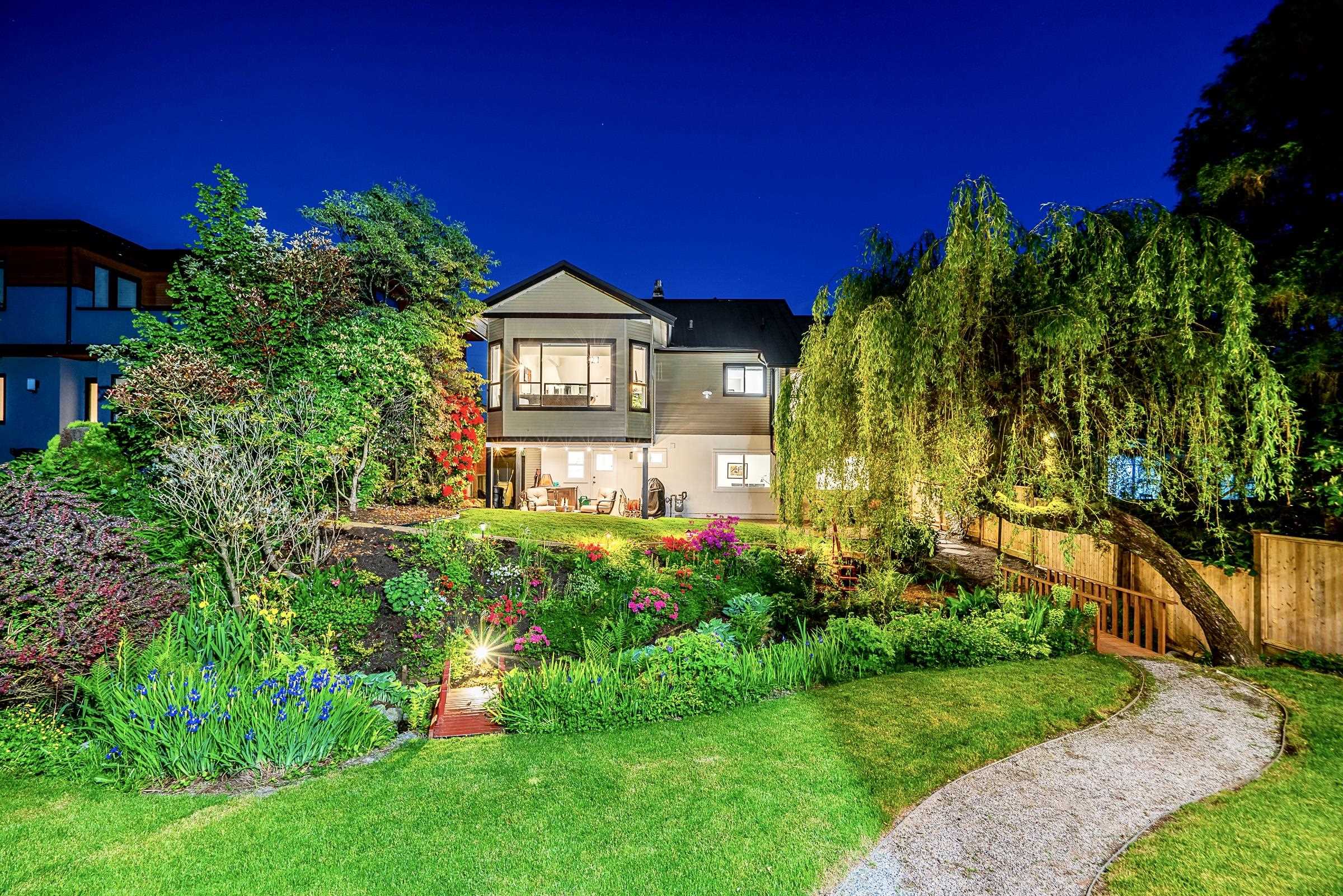 1373 Haywood Avenue, West Vancouver, BC, V7T 1V4