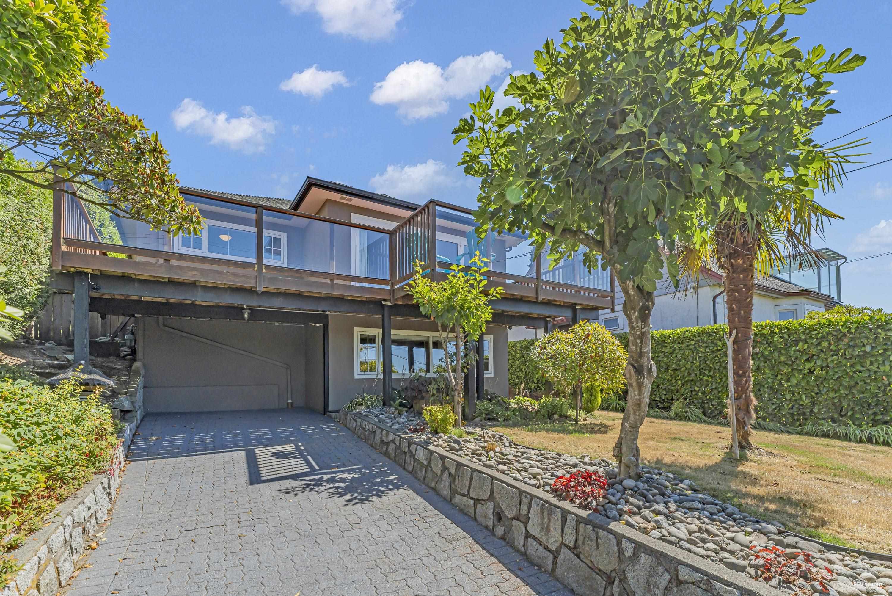 1374 21st Street, West Vancouver, BC, V7V 4B3