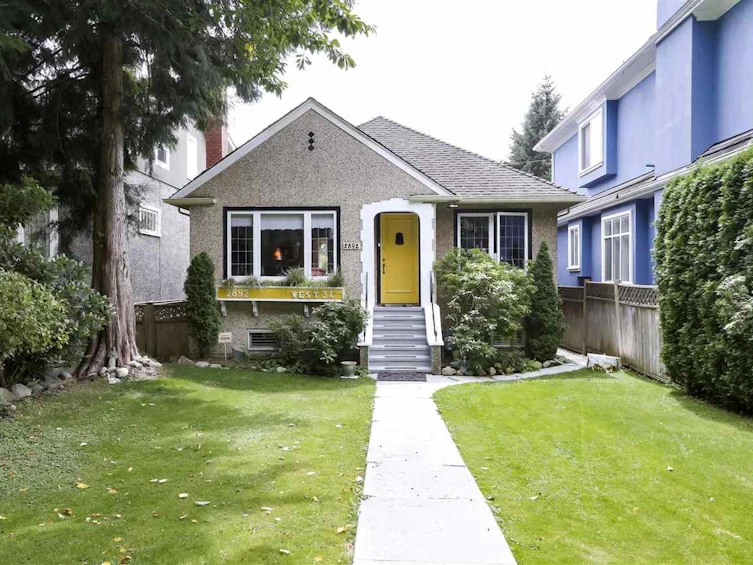 2892 W 34th Avenue, Vancouver, BC, V6N 2J6