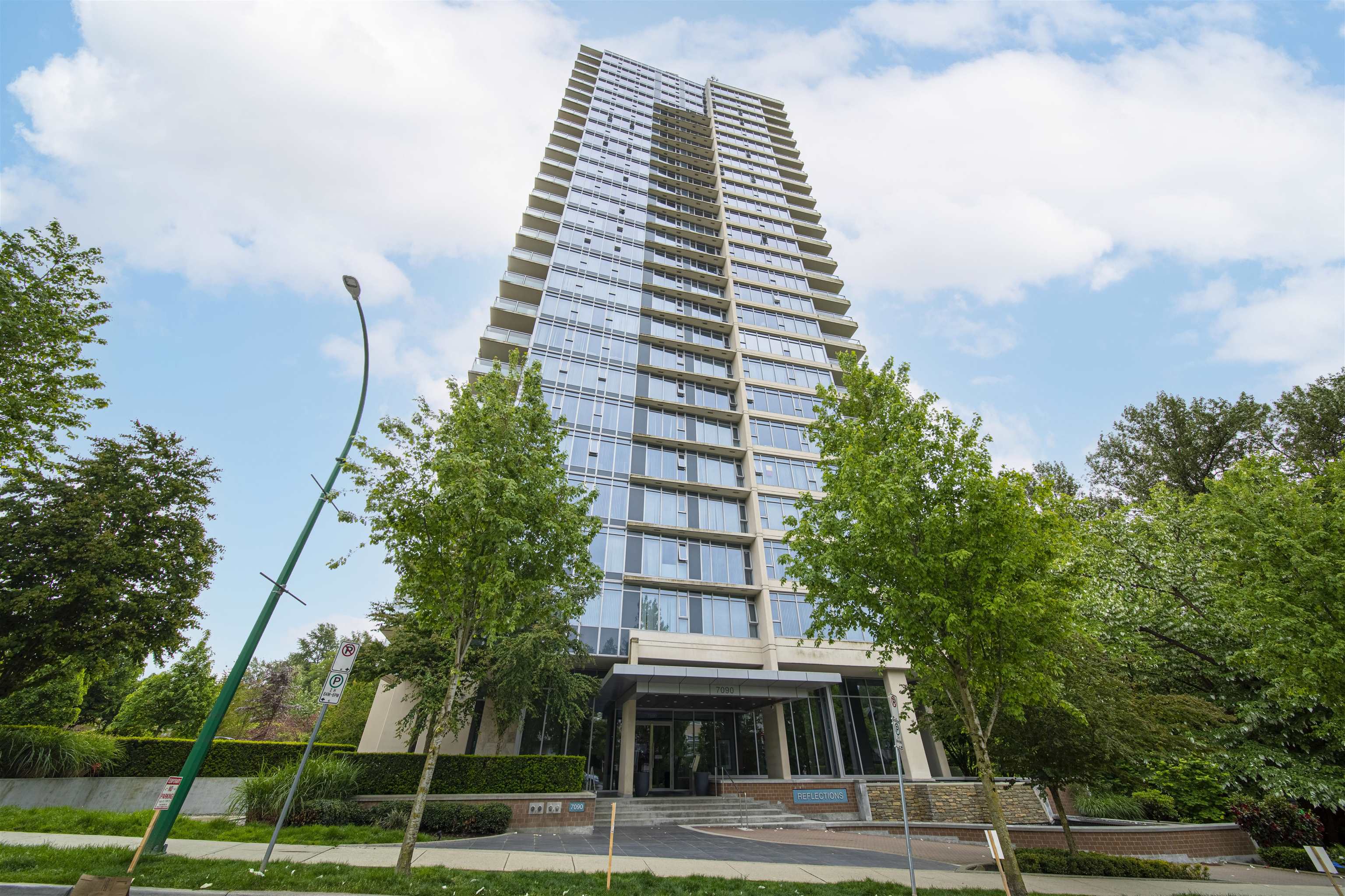 2509-7090 Edmonds Street, Burnaby, BC, V3N 0C6
