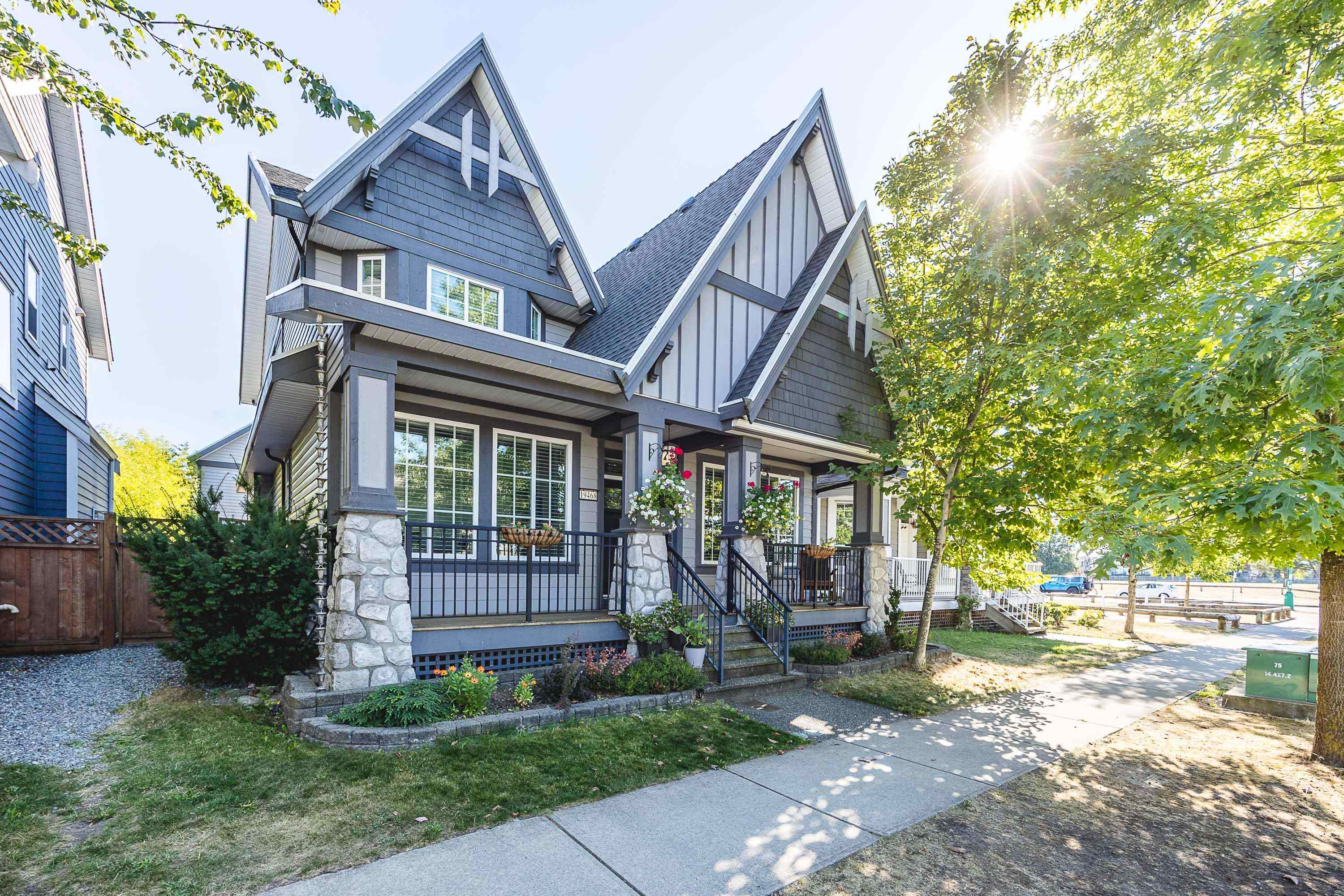 19468 70 Avenue, Surrey, BC, V4N 5Y6
