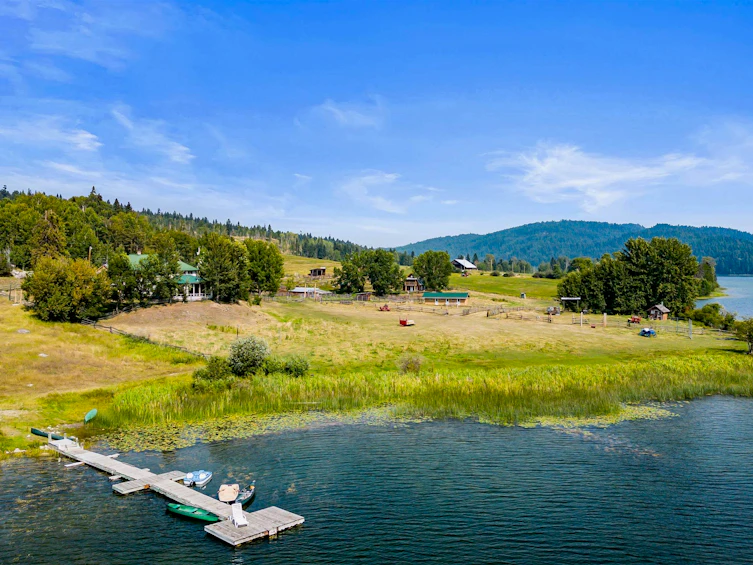 5770 Spring Lake Road, Lac La Hache, BC, V0K 2E0