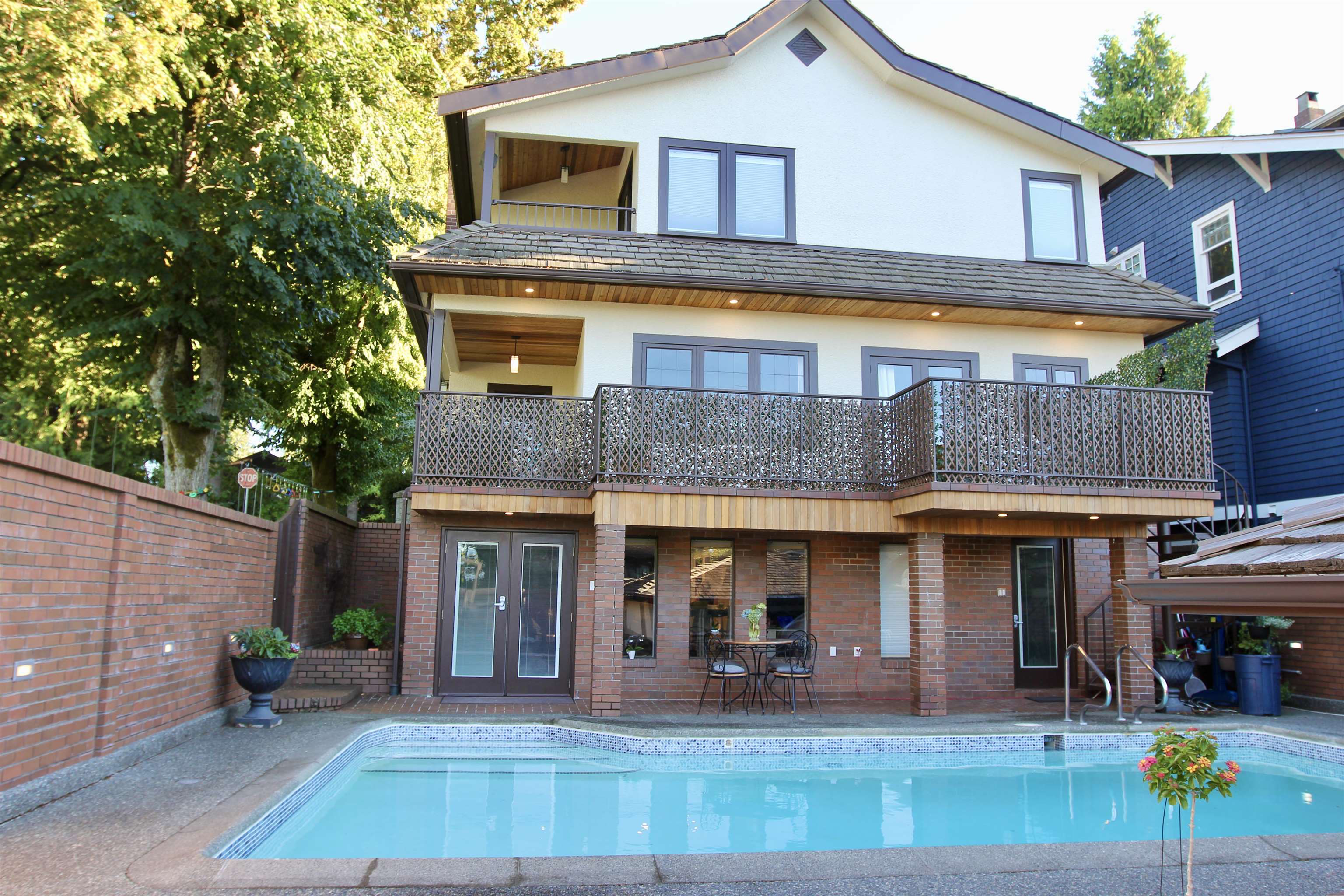 1903 W 37th Avenue, Vancouver, BC, V6M 1N5