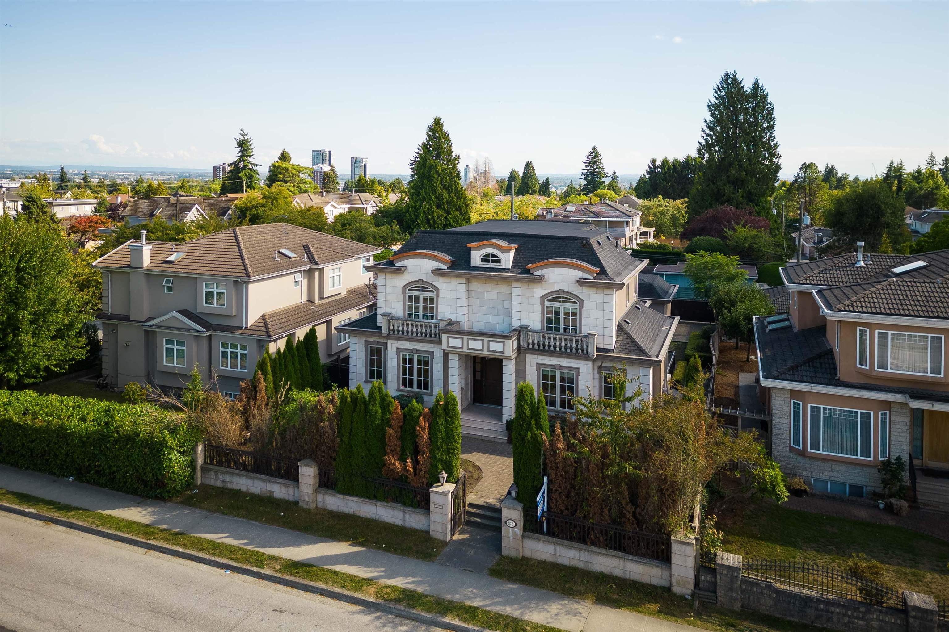 828 W 49th Avenue, Vancouver, BC, V5Z 2S8