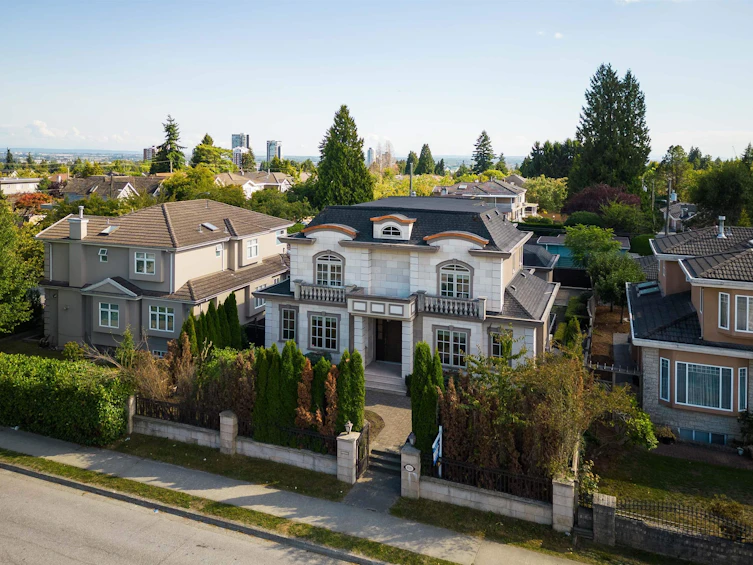 828 W 49th Avenue, Vancouver, BC, V5Z 2S8