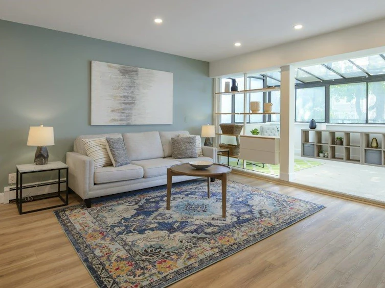 208-2125 York Avenue, Vancouver, BC, V6K 1C4
