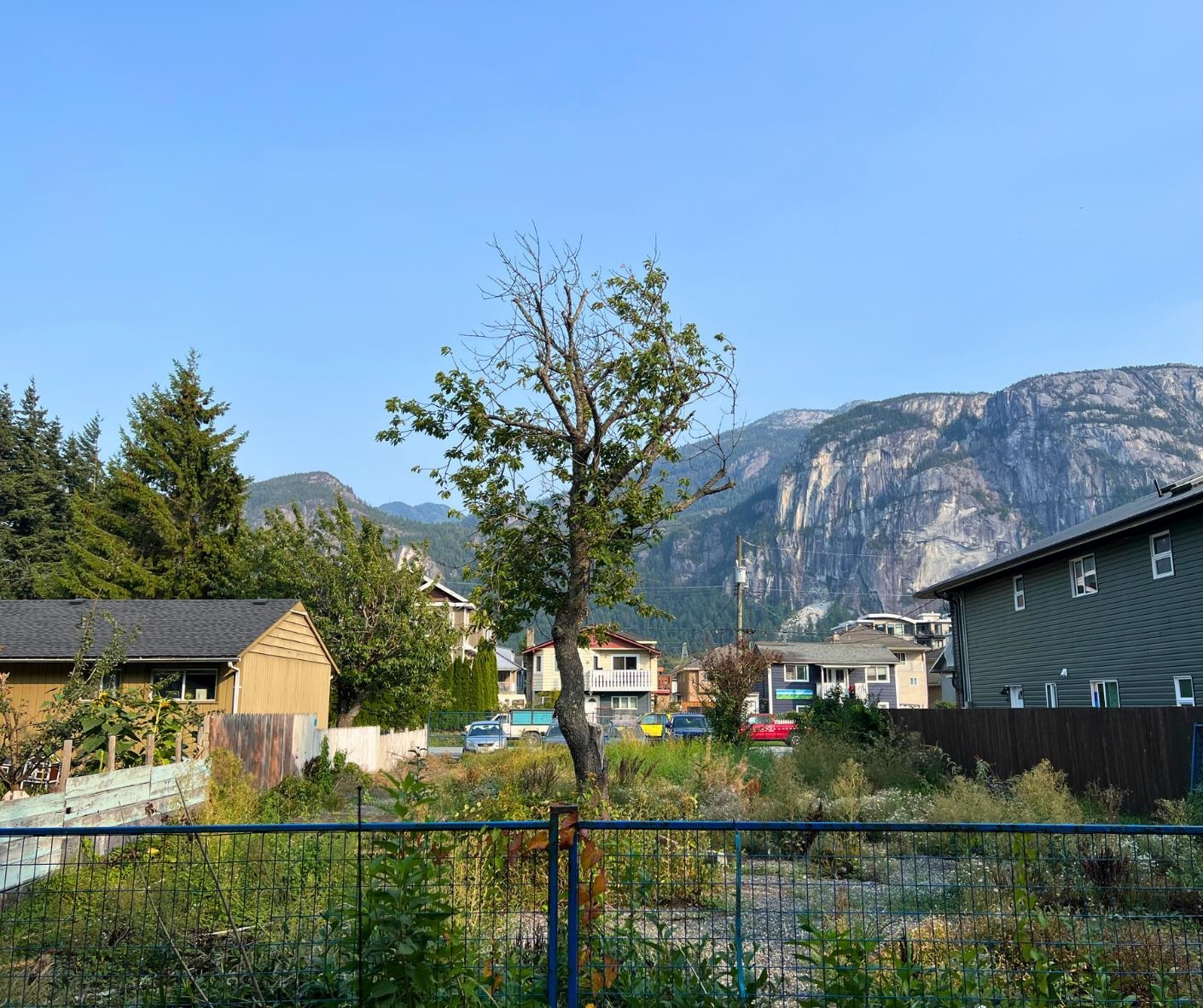 38083 Fourth Avenue, Squamish, BC, V8B 0A4 - 5