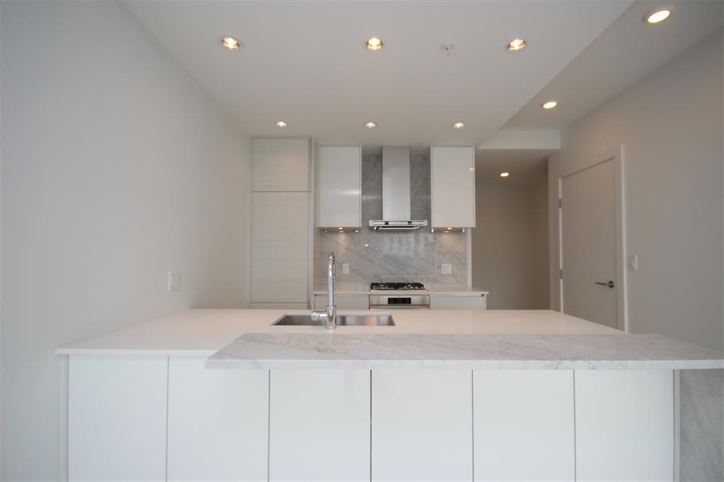 2911-4670 Assembly Way, Burnaby, BC, V5H 0H3