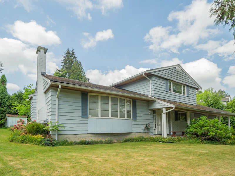 7651 Clayton Court, Burnaby BC V5E 3M7