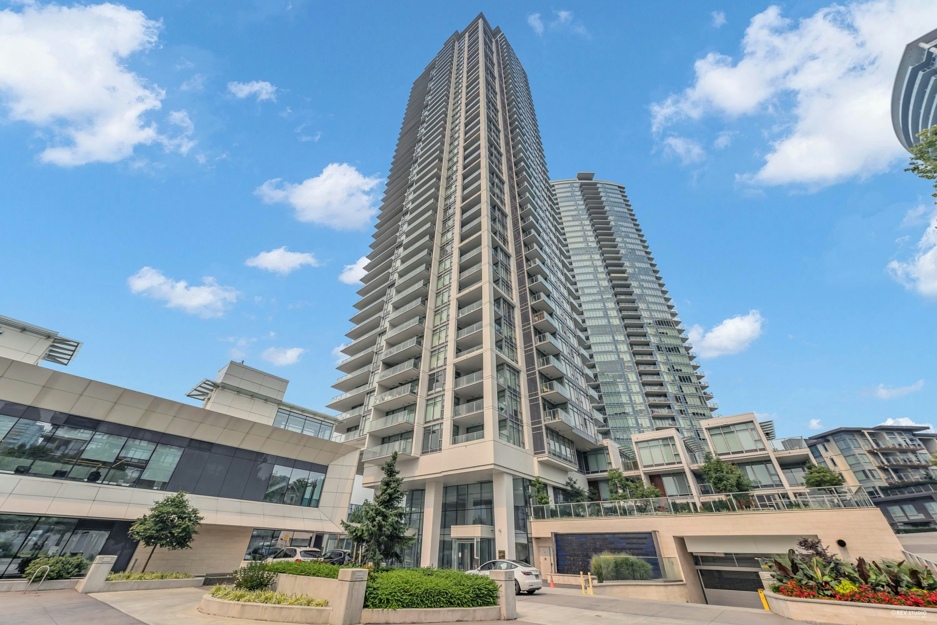 2403-1888 Gilmore Avenue, Burnaby, BC, V5C 0L2