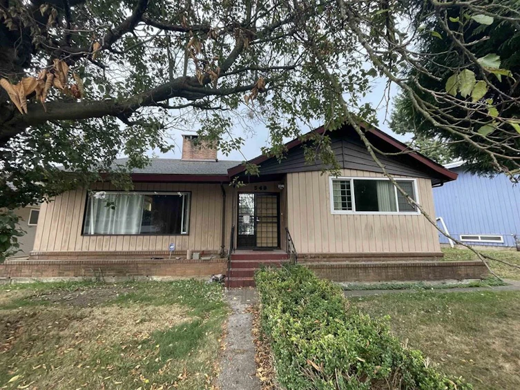 548 W 49th Avenue, Vancouver, BC, V5Z 2S4 - 2