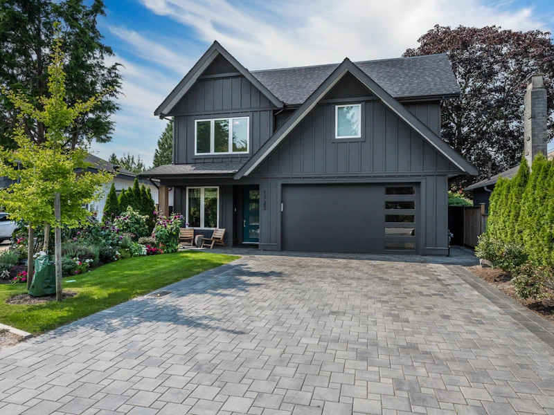 1723 Farrell Crescent, Delta BC V4L 1T9