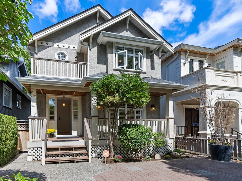 3515 W 22nd Avenue, Vancouver BC V6S 1J4