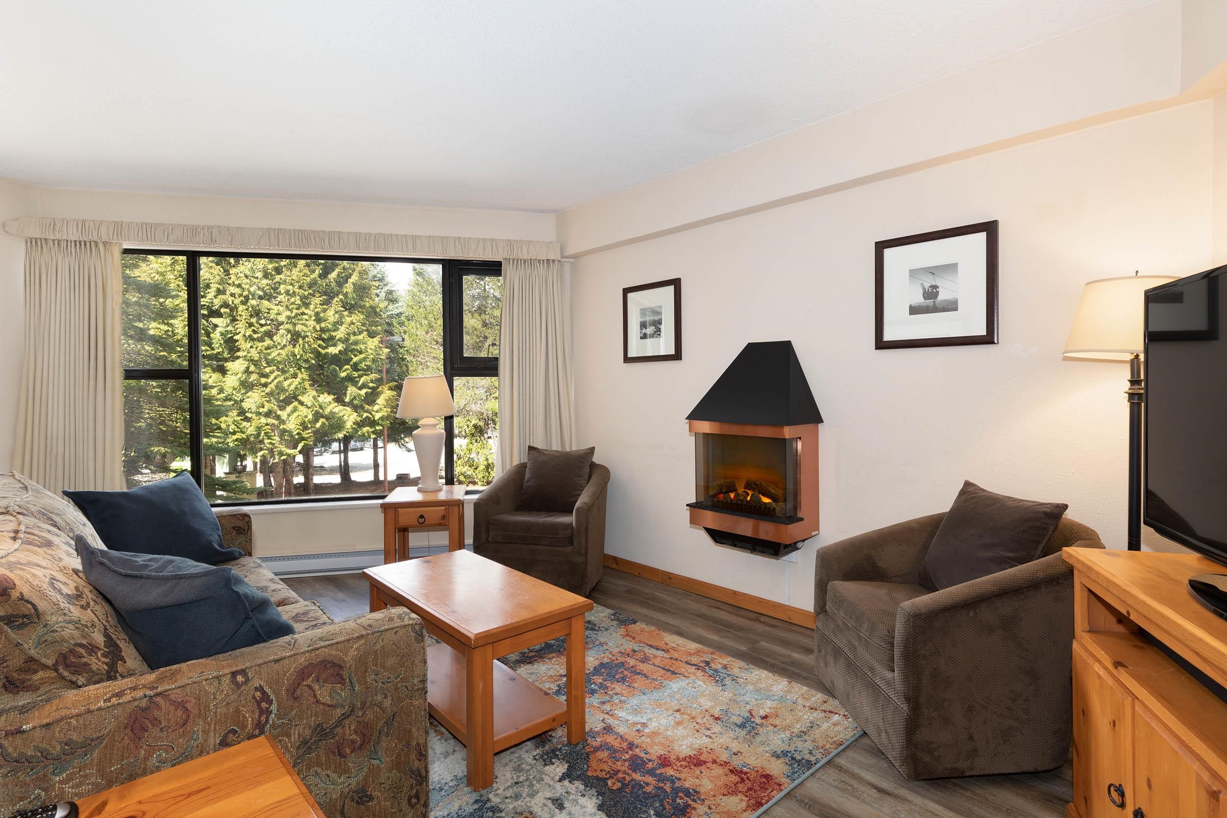 1L-2561 Tricouni Place, Whistler, BC, V8E 0A8 - 9