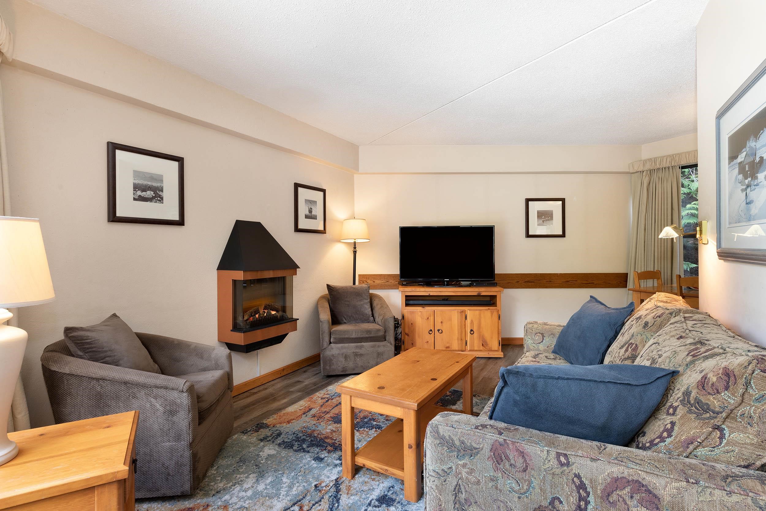 1L-2561 Tricouni Place, Whistler, BC, V8E 0A8 - 11