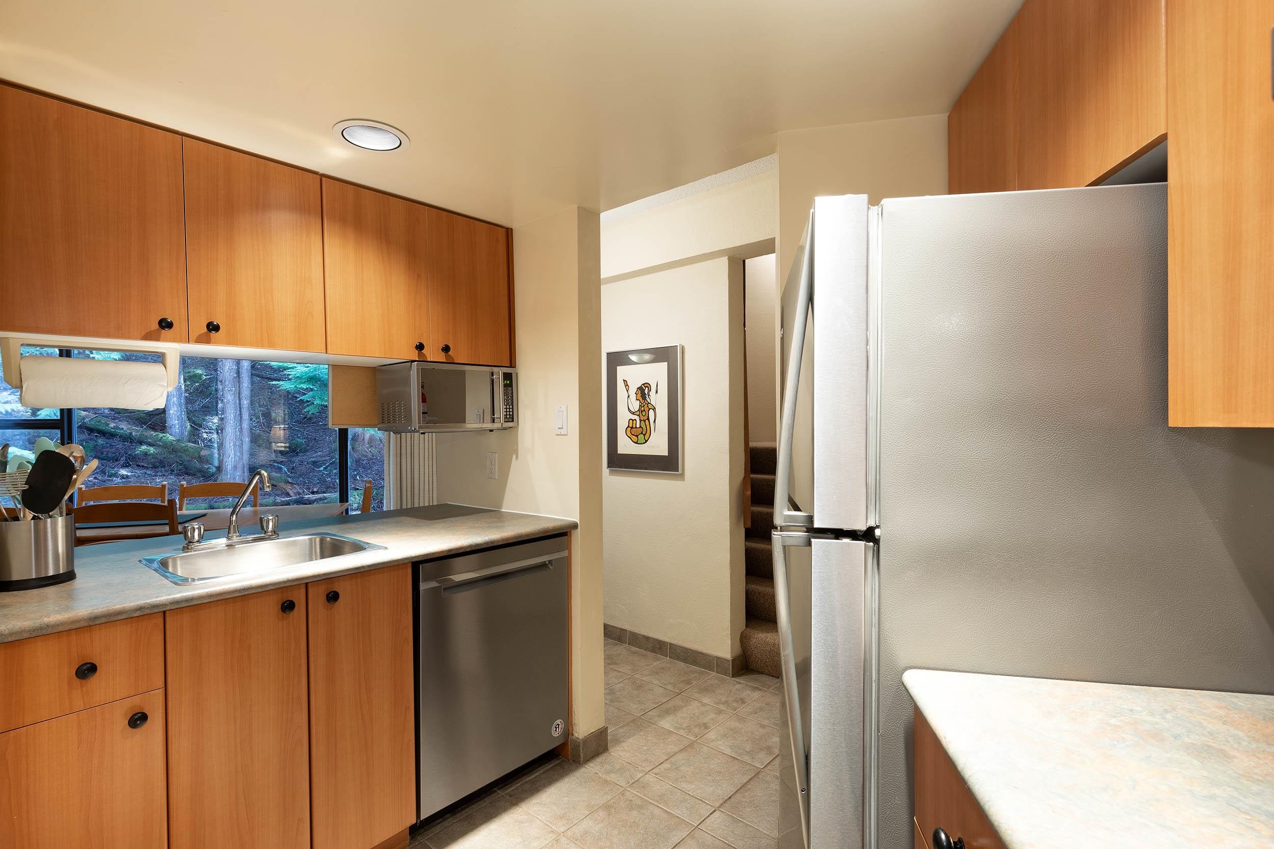 1L-2561 Tricouni Place, Whistler, BC, V8E 0A8 - 14