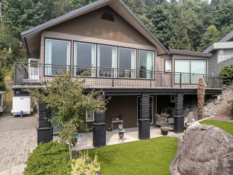 34513 Cambridge Place, Mission BC V2V 6P9