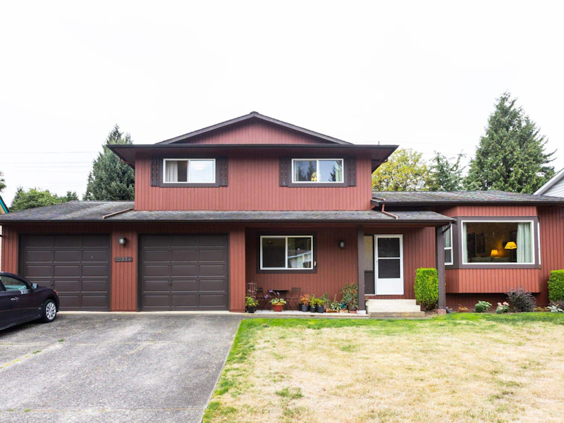 20554 95a Avenue, Langley BC V1M 1H8