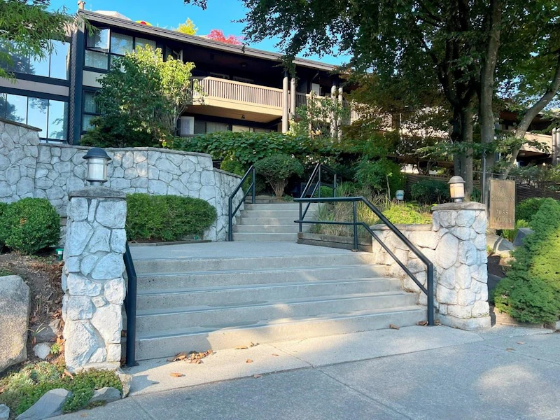 301 - 7055 Wilma Street, Burnaby BC V5E 4B1