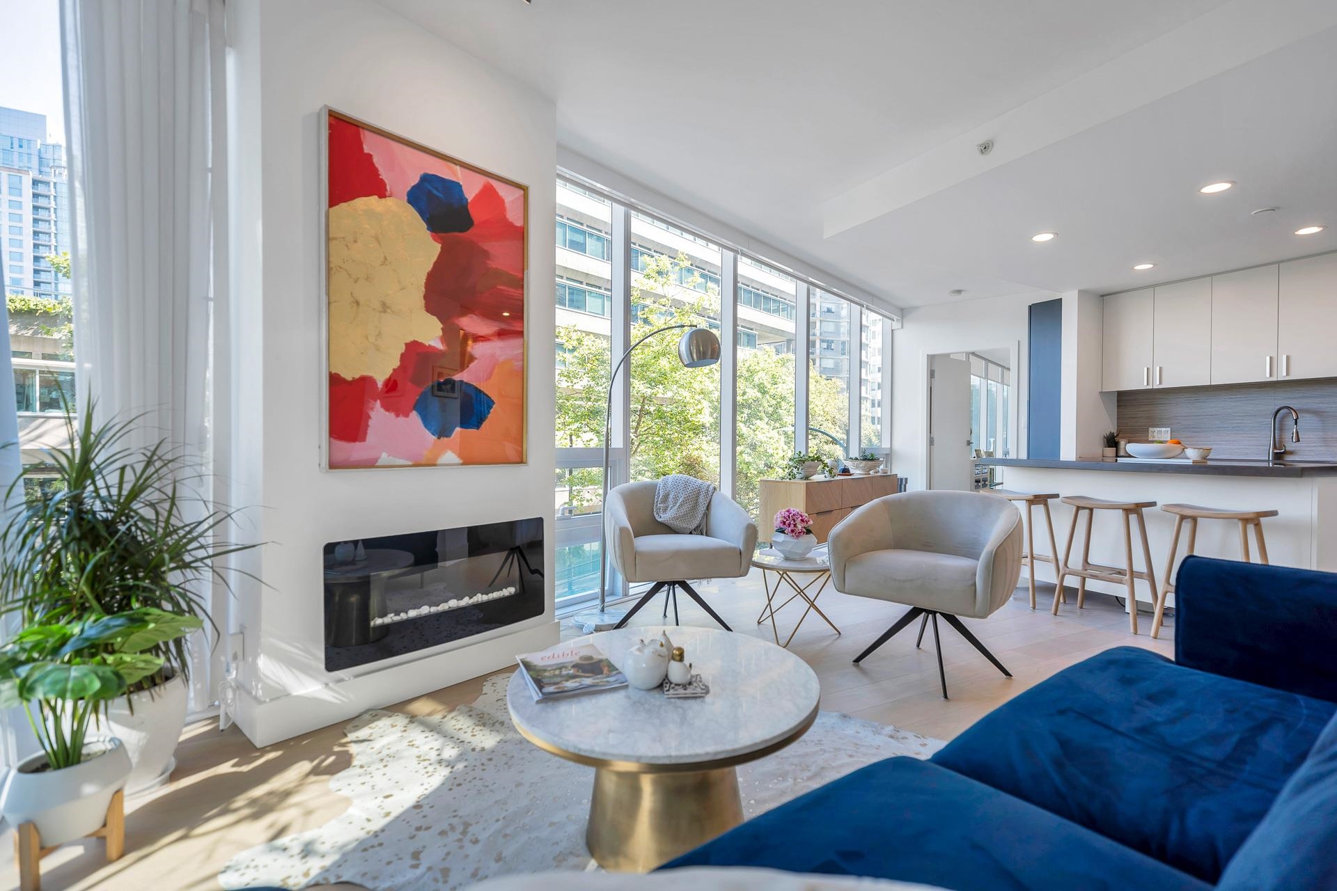 301-1277 Melville Street, Vancouver, BC, V6E 0A4